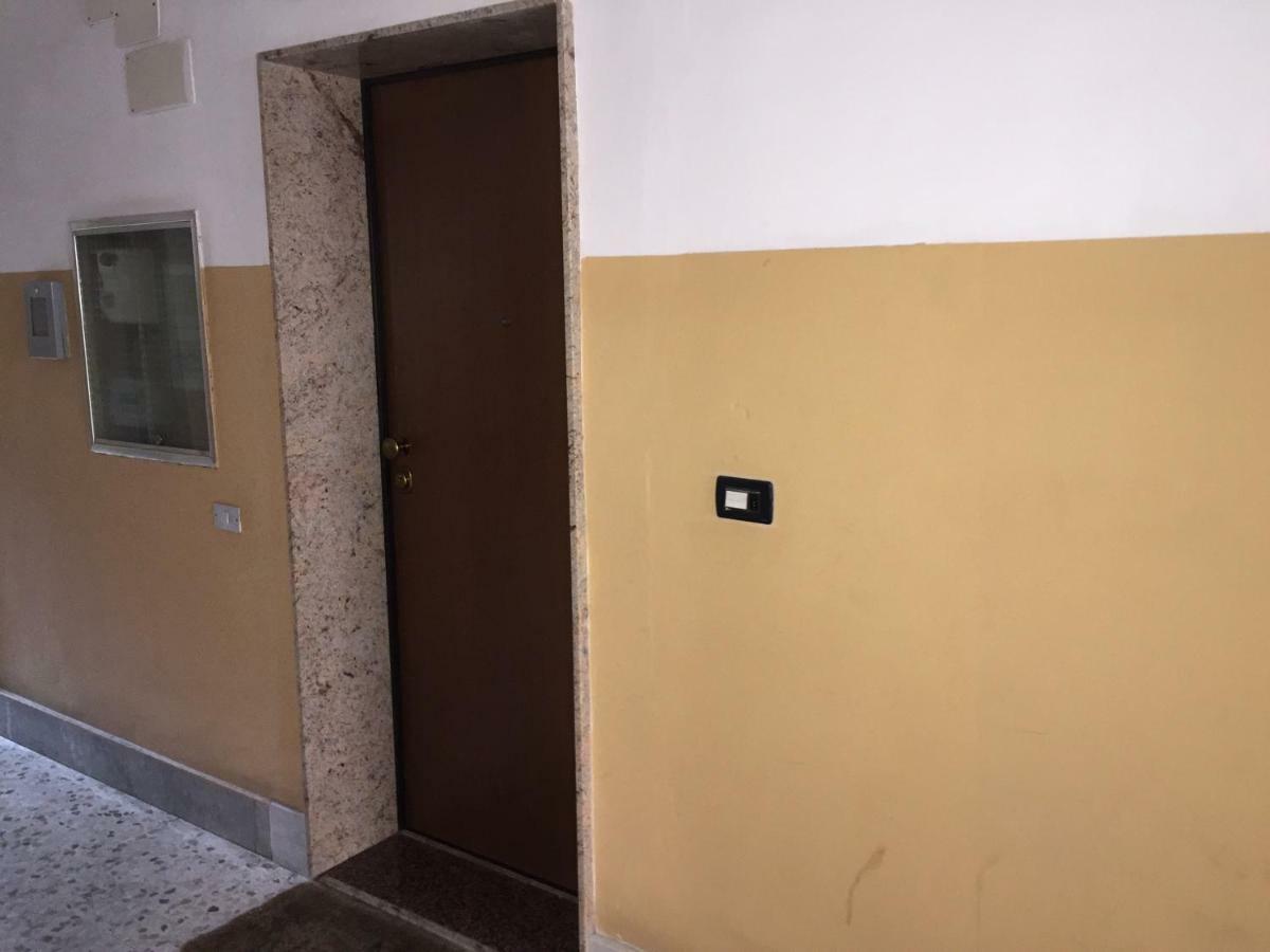 Sacca House Lägenhet Reggio di Calabria Exteriör bild